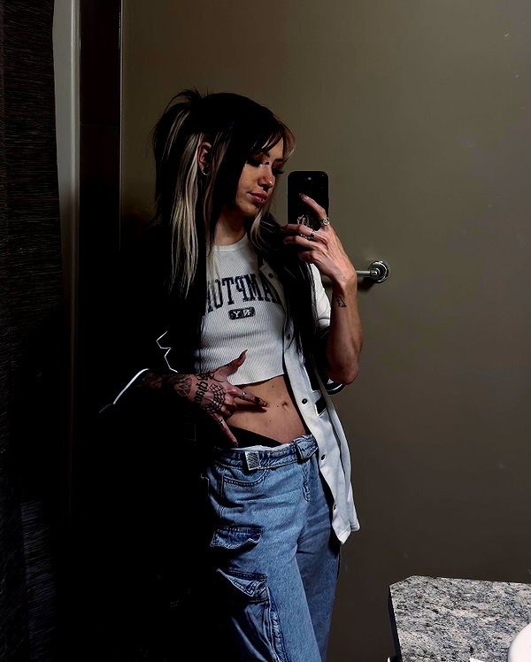 morguemuscle instagram image archive image
