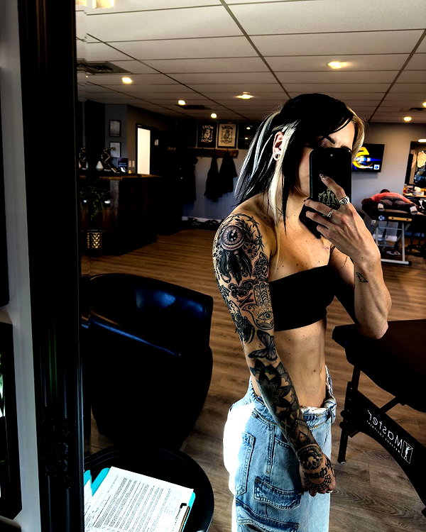 morguemuscle instagram image archive image