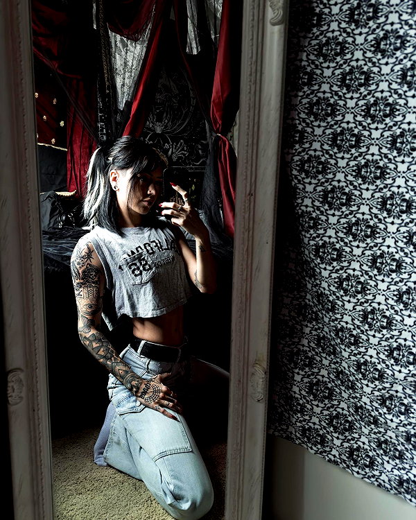 morguemuscle instagram image archive image