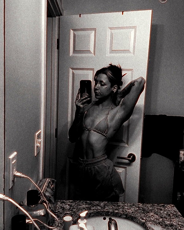 morguemuscle instagram image archive image