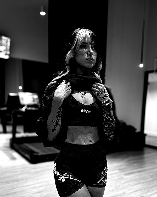 morguemuscle instagram image archive image