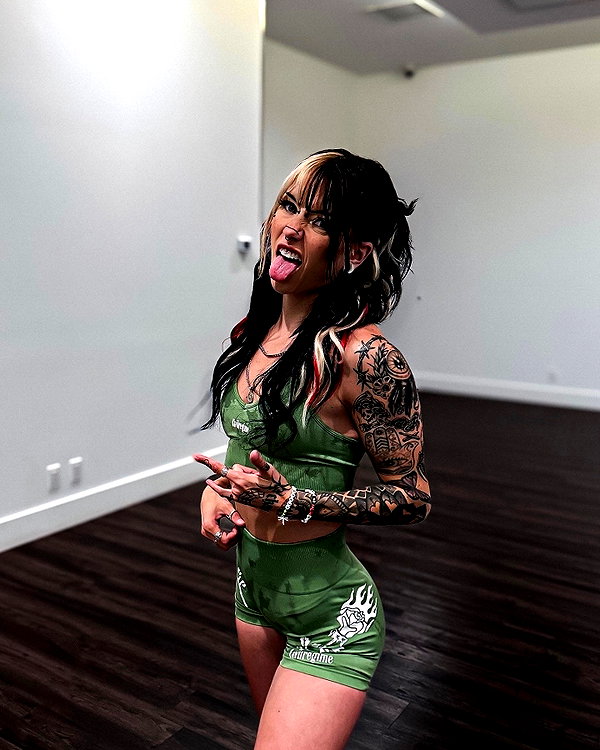 morguemuscle instagram image archive image