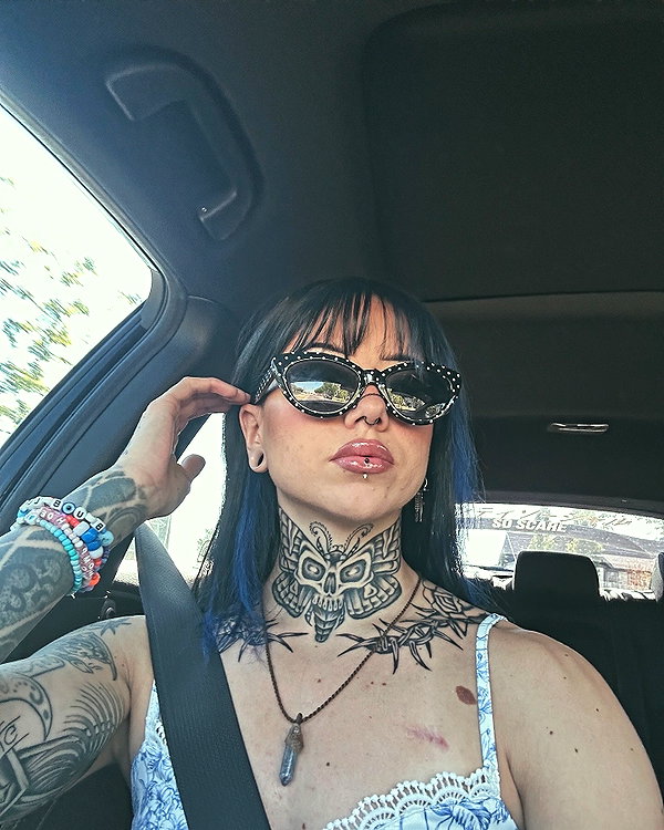 morguemuscle instagram image archive image