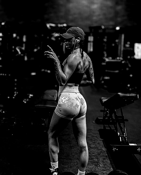 morguemuscle instagram image archive image
