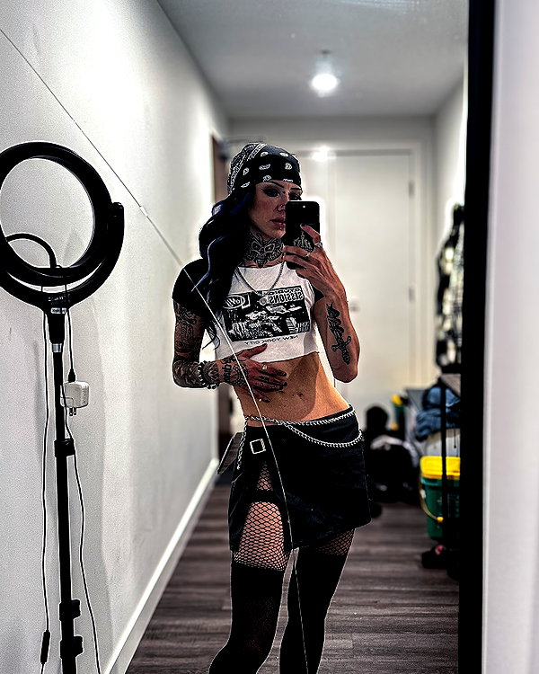 morguemuscle instagram image archive image