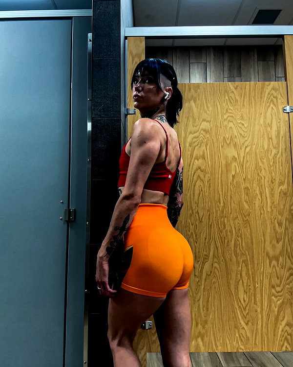 morguemuscle instagram image archive image