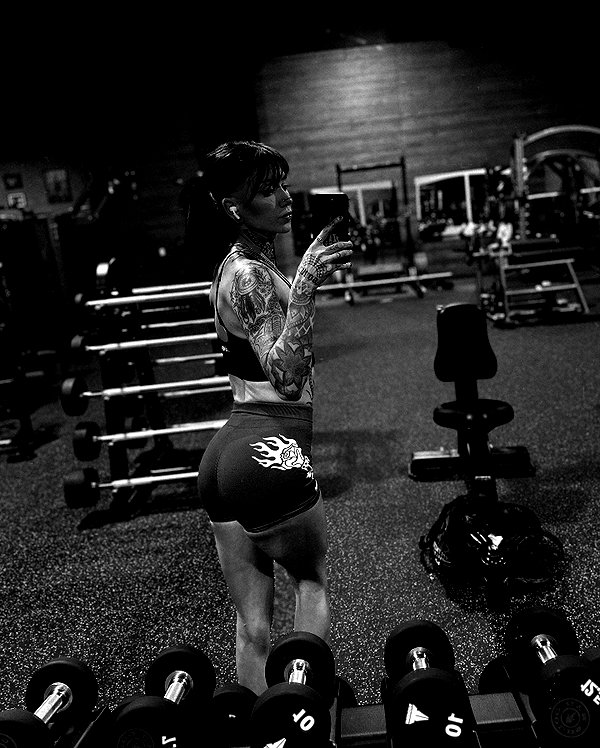 morguemuscle instagram image archive image