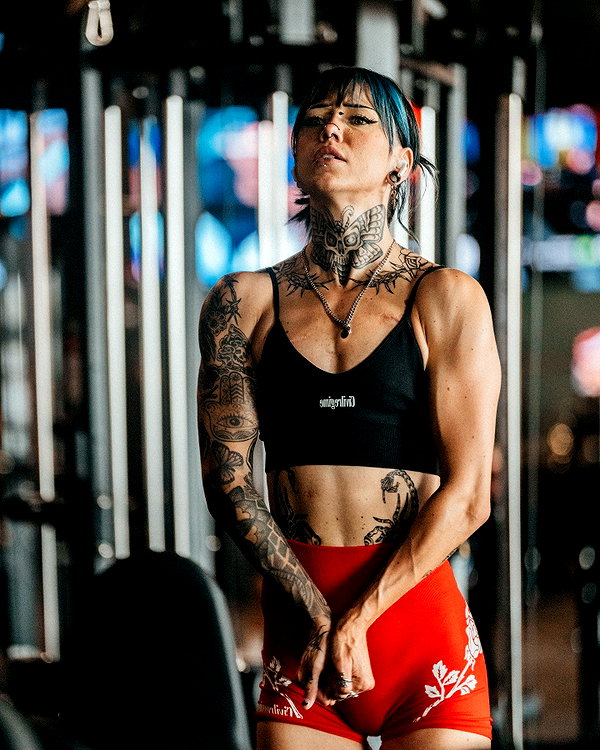 morguemuscle instagram image archive image
