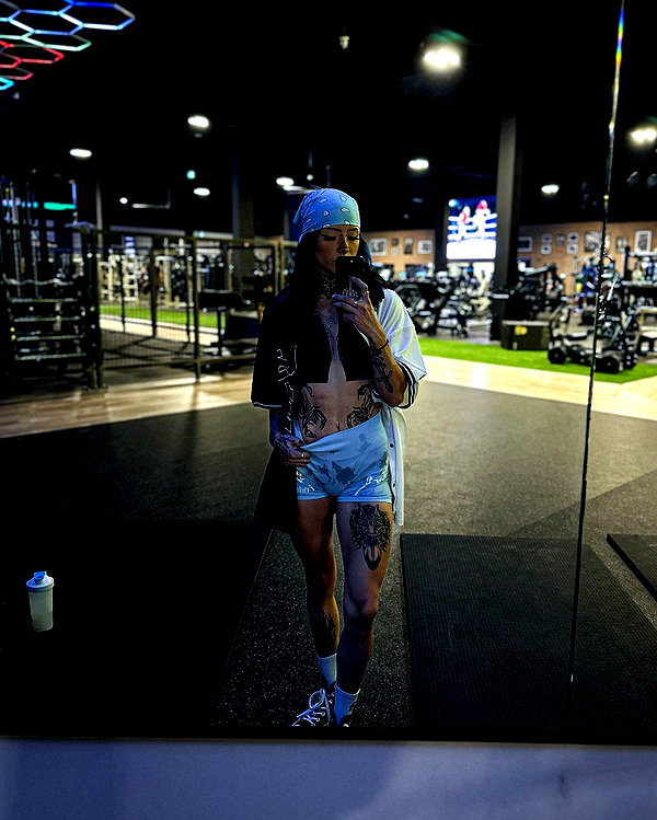 morguemuscle instagram image archive image