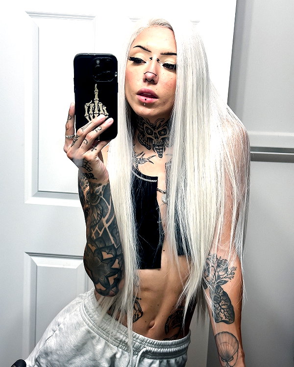 morguemuscle instagram image archive image