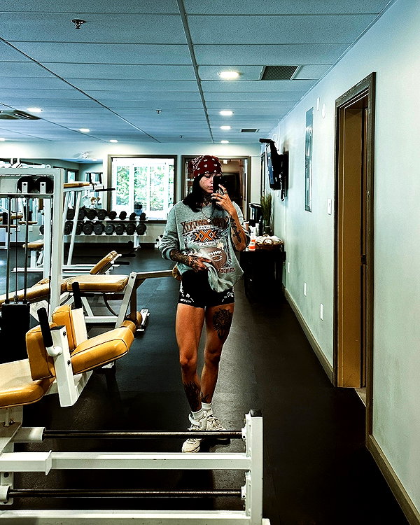 morguemuscle instagram image archive image