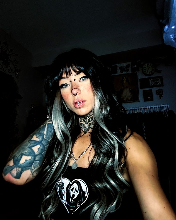 morguemuscle instagram image archive image