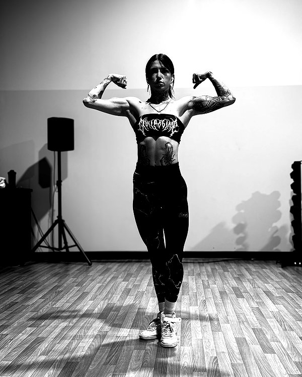 morguemuscle instagram image archive image