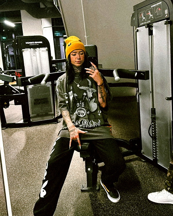 morguemuscle instagram image archive image