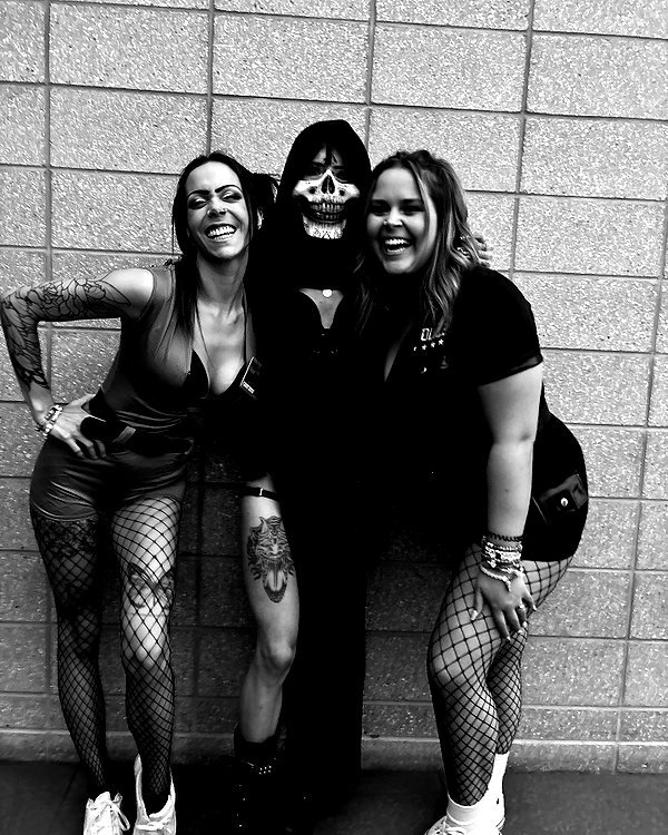 morguemuscle instagram image archive image