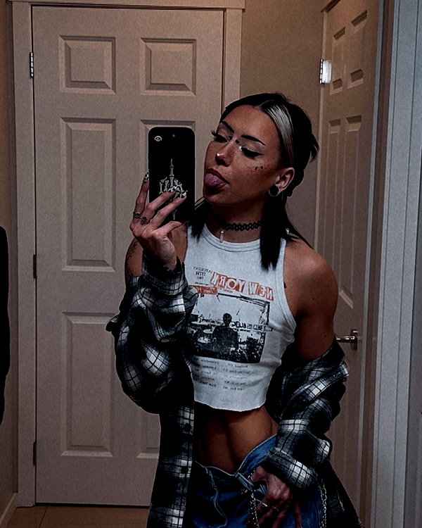 morguemuscle instagram image archive image