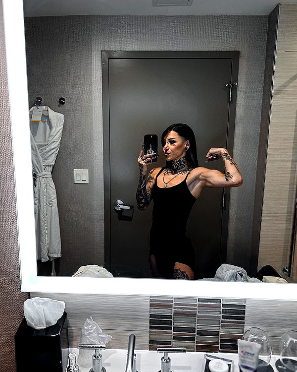 morguemuscle instagram image archive image