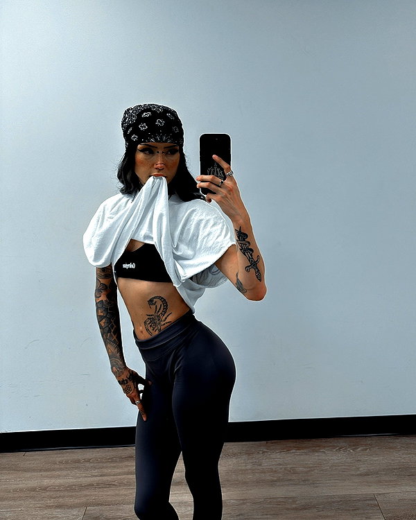 morguemuscle instagram image archive image