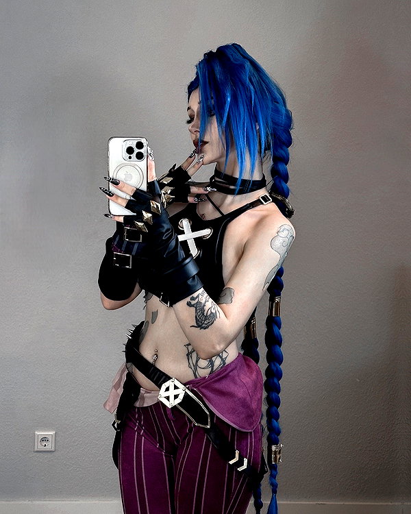 motioncosplays instagram image archive image