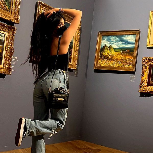 moyers_eveliin instagram image archive image