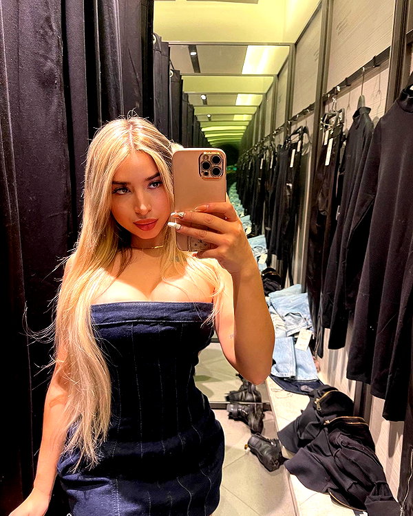 msss______britnnny instagram image archive image