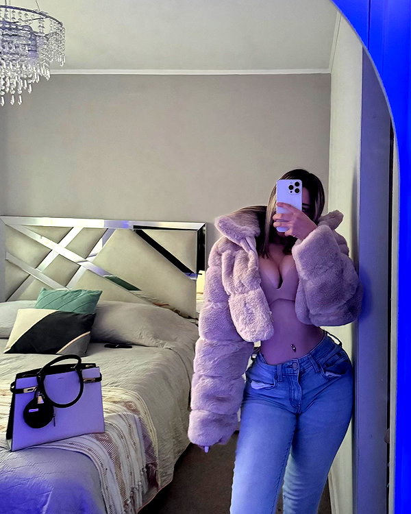msss______britnnny instagram image archive image
