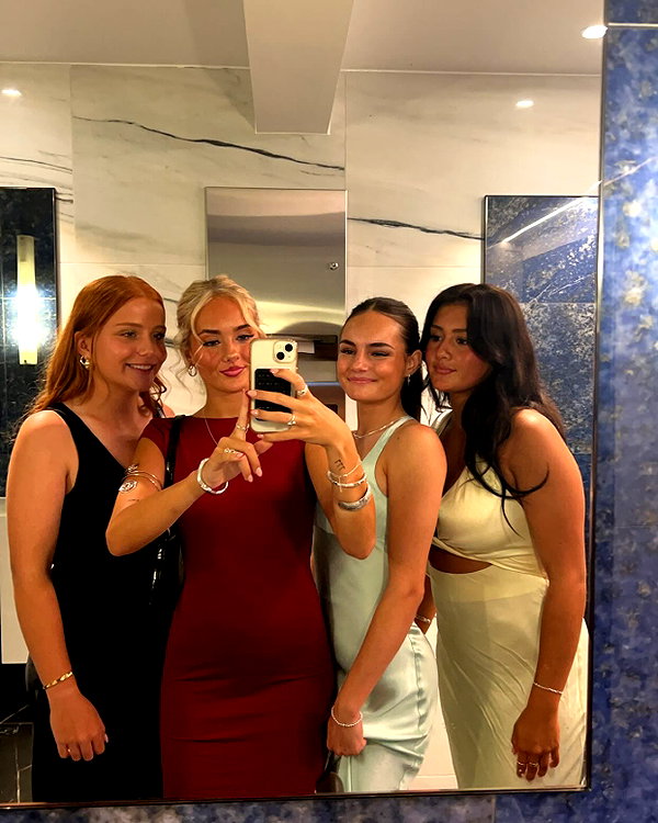 myaaalexis instagram image archive image