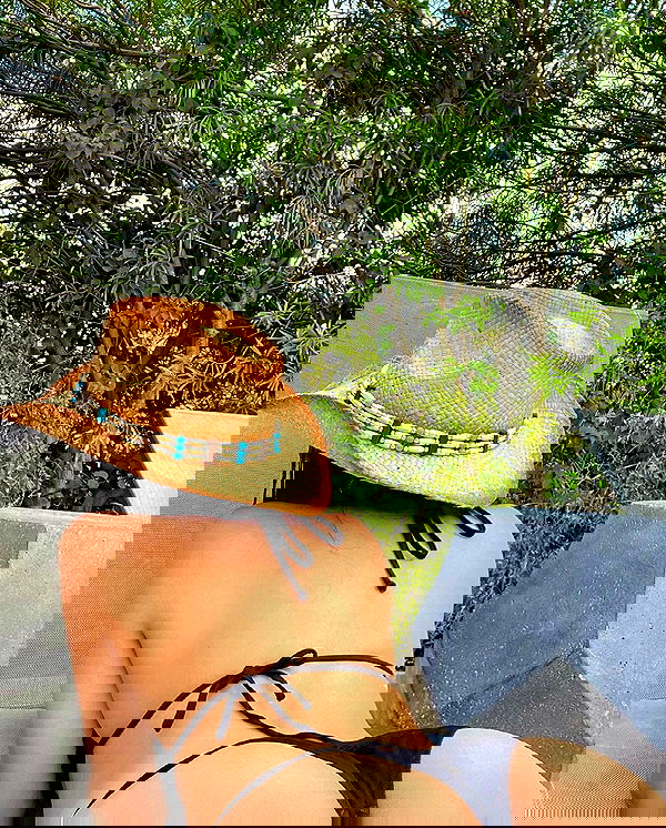 neiimaaa neiimaaa archive image