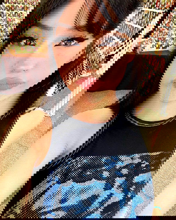 neiimaaa neiimaaa archive image