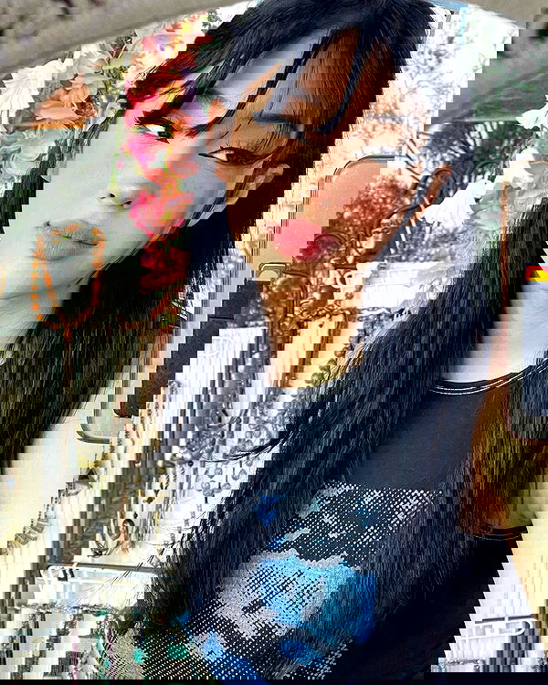 neiimaaa neiimaaa archive image