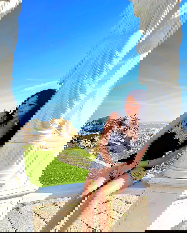 neiimaaa neiimaaa archive image