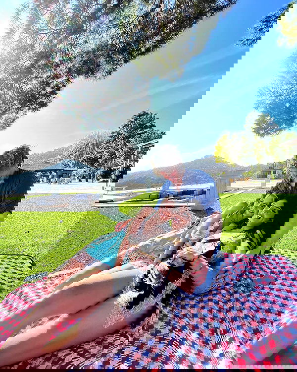 neiimaaa neiimaaa archive image