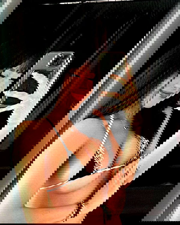 neiimaaa neiimaaa archive image