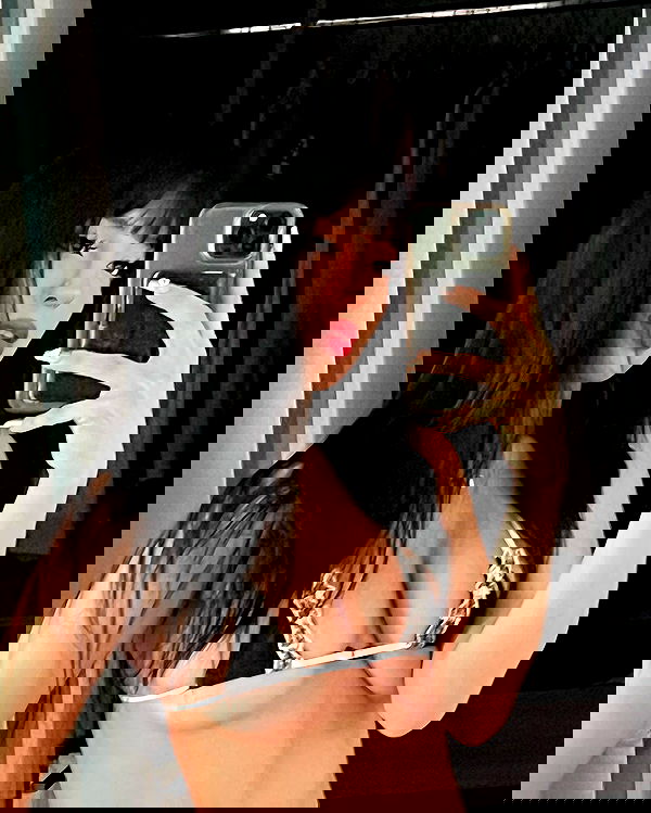 neiimaaa neiimaaa archive image