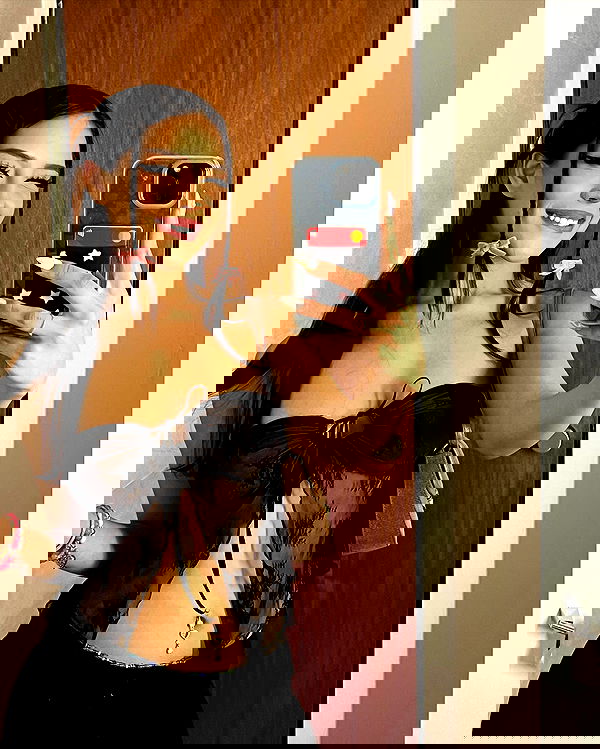 neiimaaa neiimaaa archive image