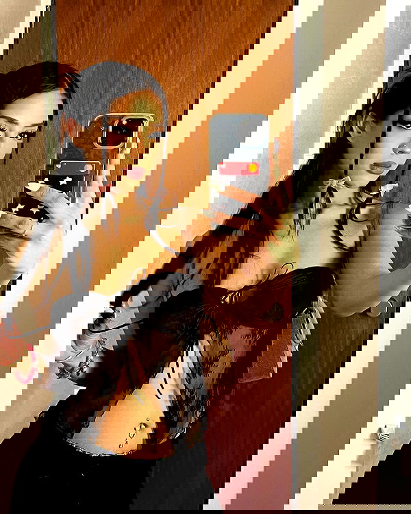 neiimaaa neiimaaa archive image