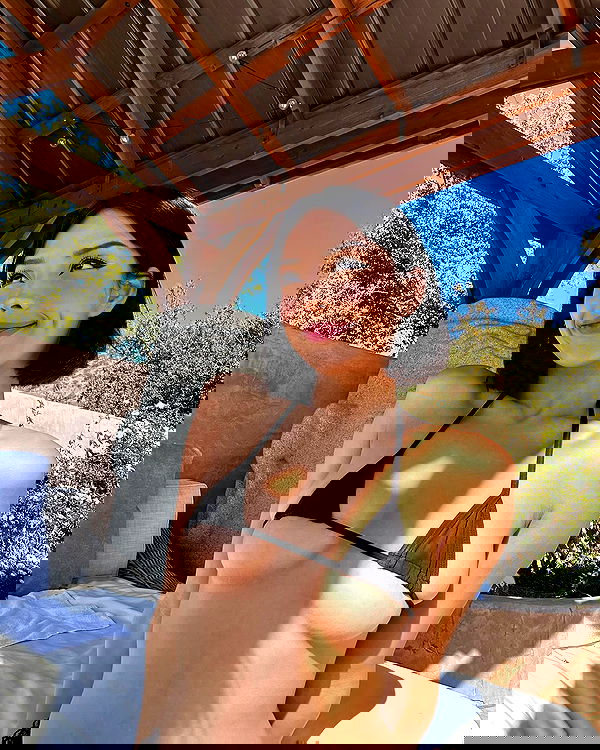 neiimaaa neiimaaa archive image