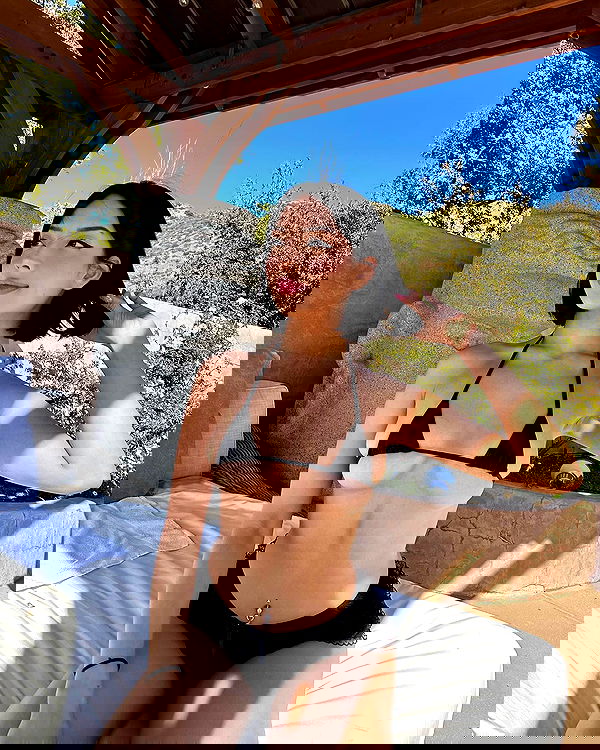 neiimaaa neiimaaa archive image