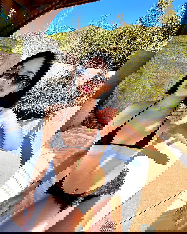 neiimaaa neiimaaa archive image