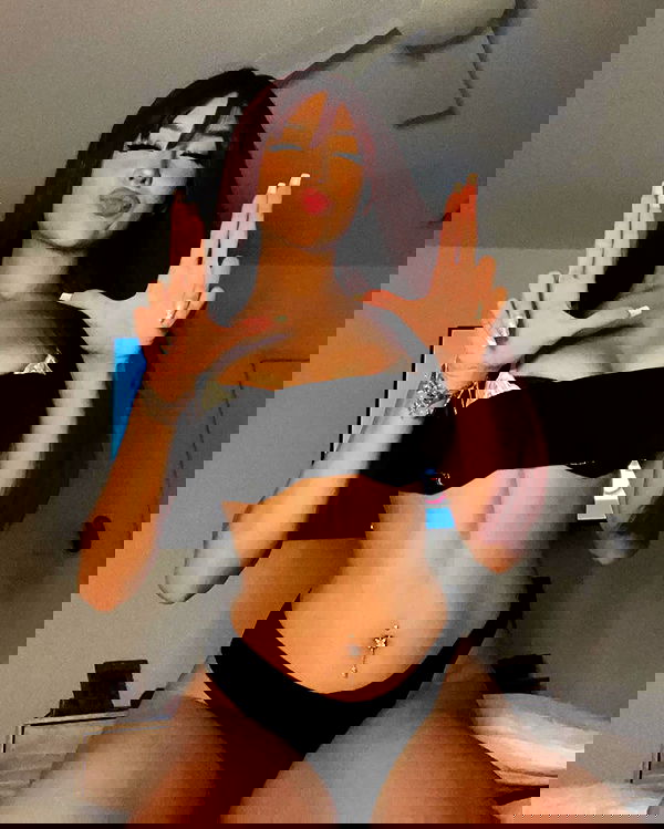 neiimaaa neiimaaa archive image