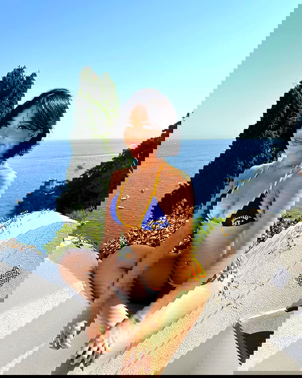 neiimaaa neiimaaa archive image