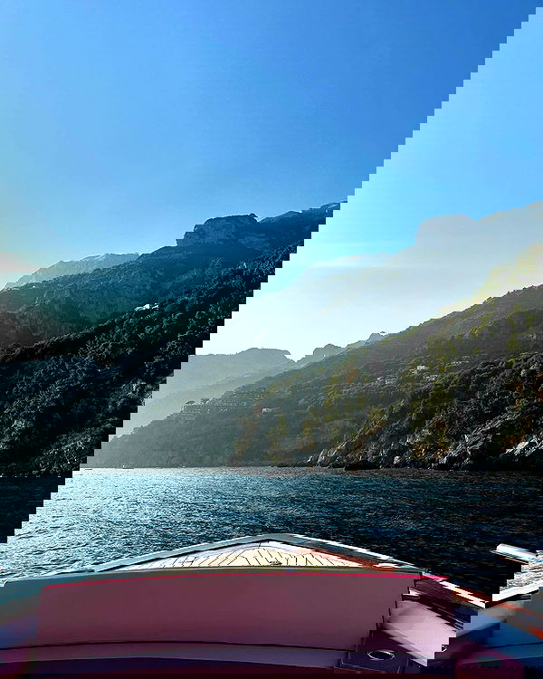 neiimaaa neiimaaa archive image