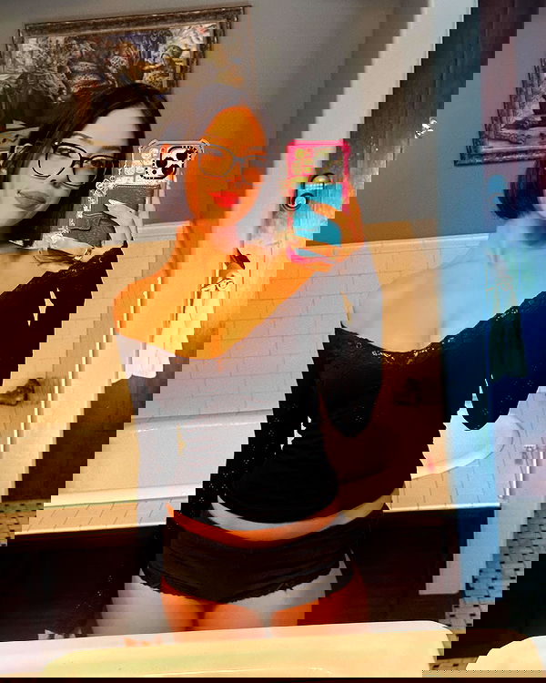 neiimaaa neiimaaa archive image