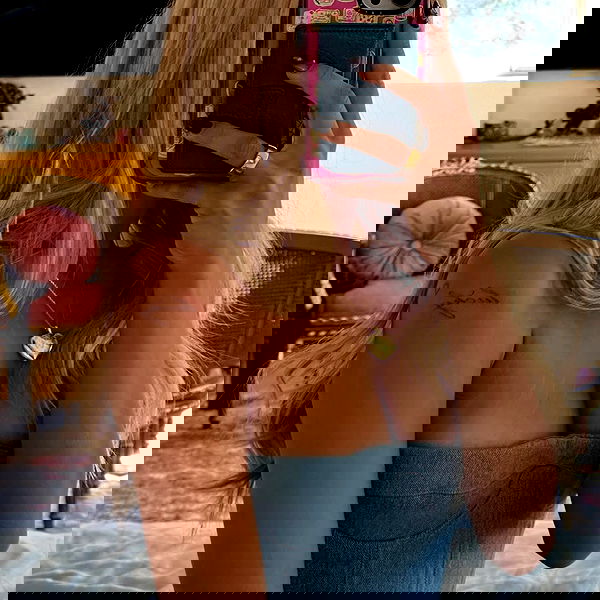 neiimaaa neiimaaa archive image