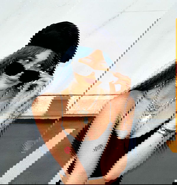 nevaaadaa nevaaadaa archive image