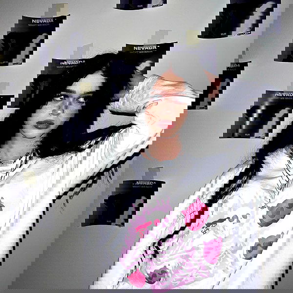 nevaaadaa nevaaadaa archive image