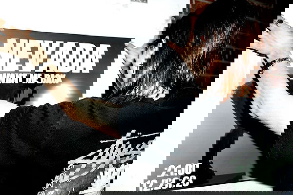 nevaaadaa nevaaadaa archive image