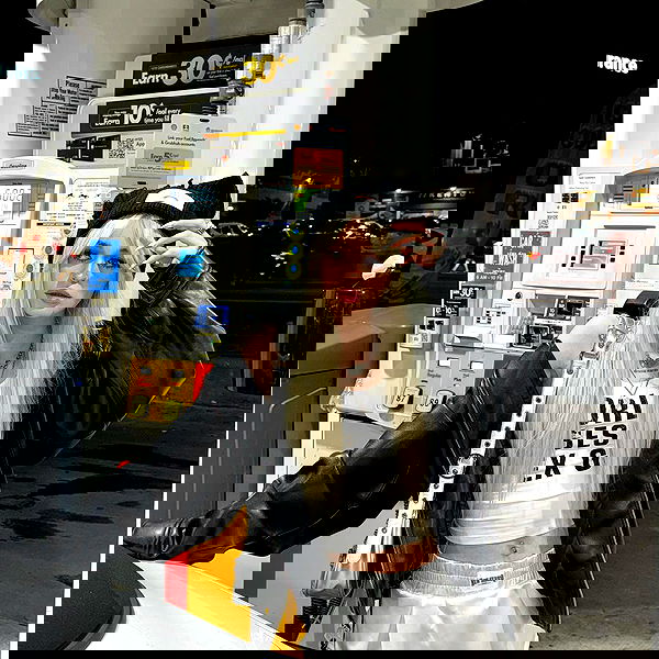 nevaaadaa nevaaadaa archive image