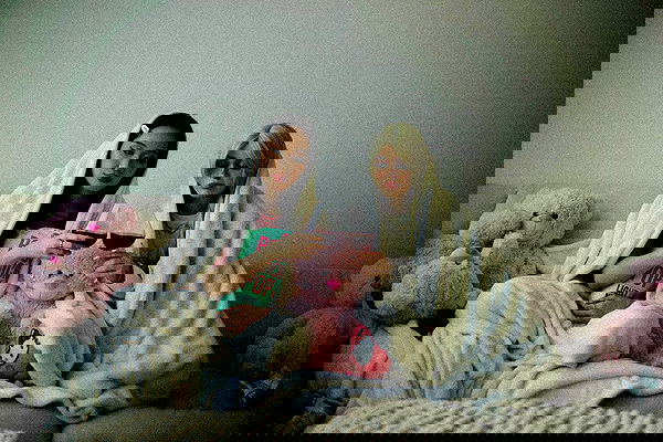 nevaaadaa nevaaadaa archive image