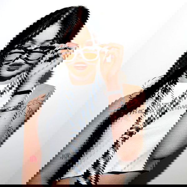 nevaaadaa nevaaadaa archive image